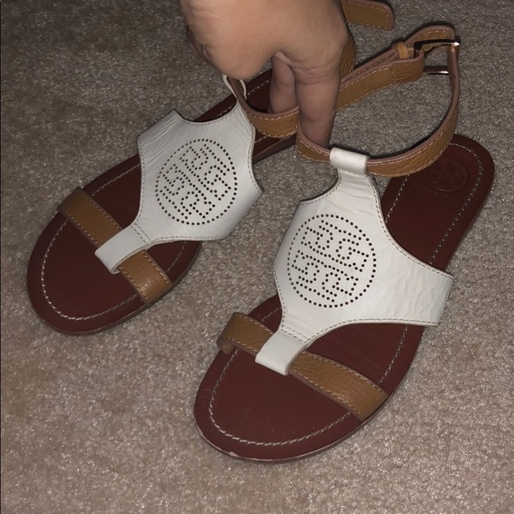 Tory Burch Shoes - Tory Burch leather logo Zoey sandals